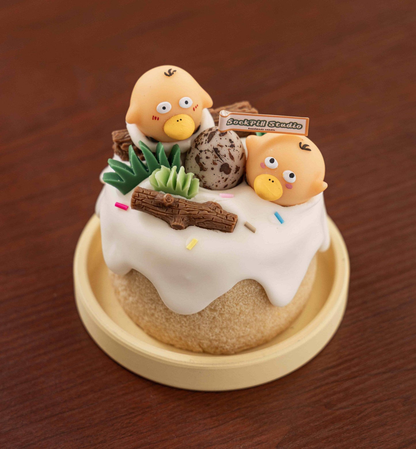 Handmade Broken Egg Day Scented Candle